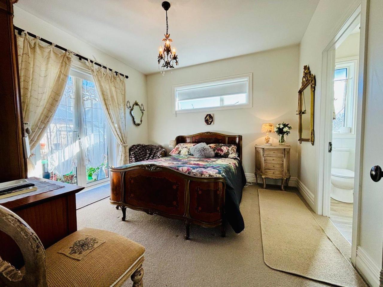 Papanui Paris Inspired Apartment Christchurch Dış mekan fotoğraf